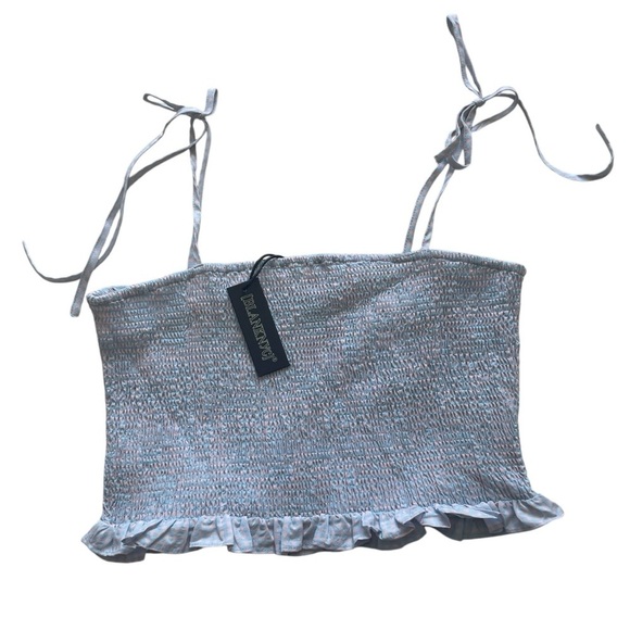 NEW Blank NYC Sweet Escape Smocked Crop Top - Picture 2 of 9